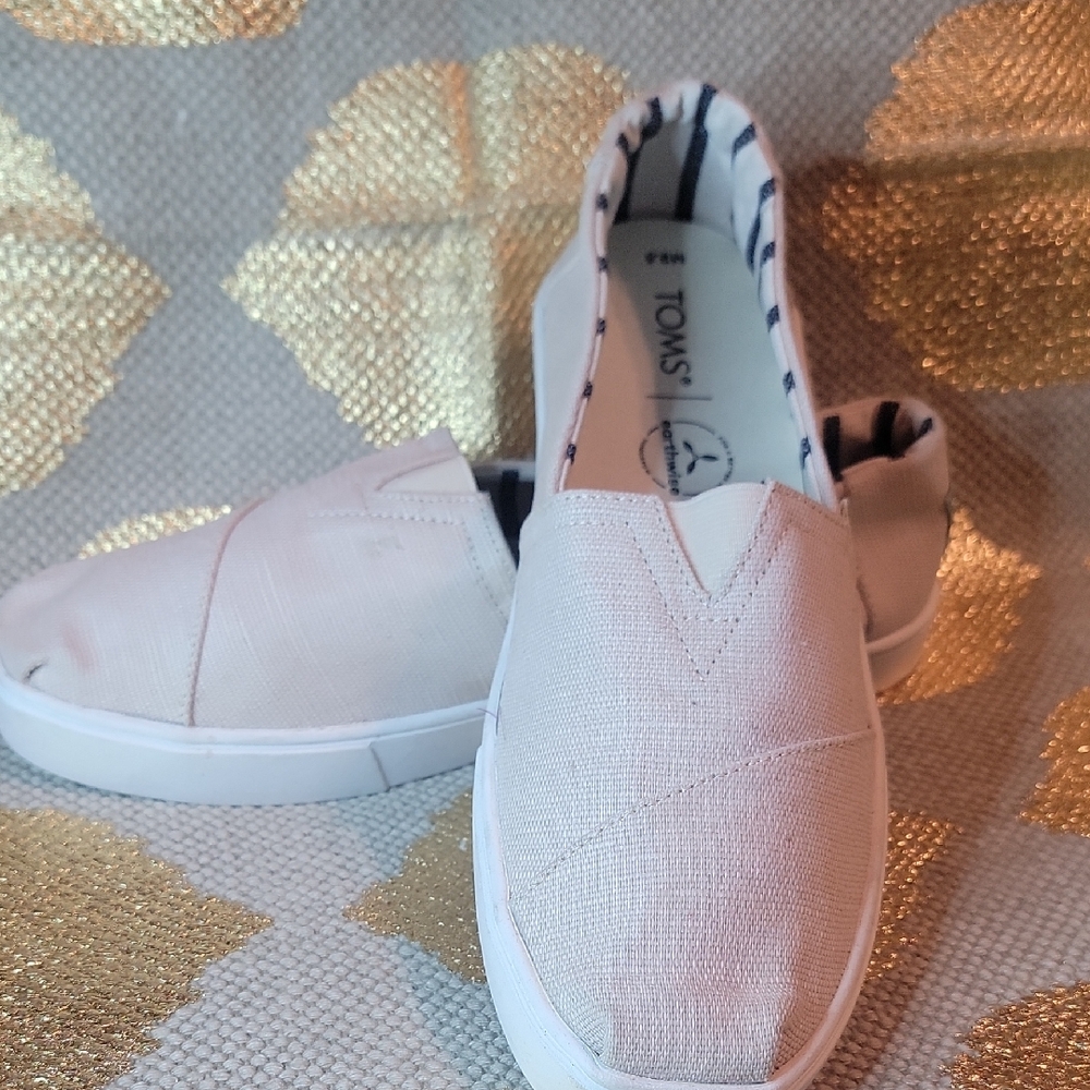 TOMS Off-White Canvas Slip-Ons